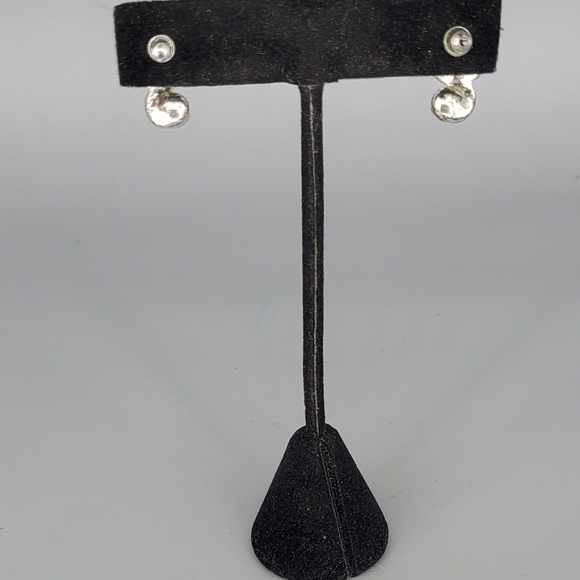 Rhinestone Silvertone Glamour Prom, Evening Necklace and Earrings Set - Picture 10 of 10